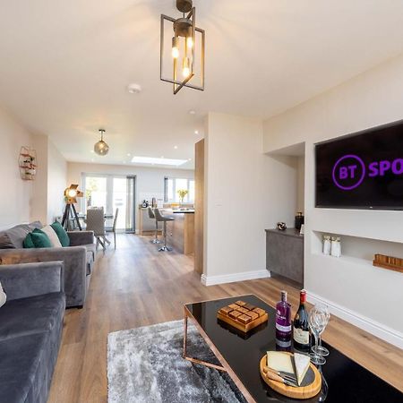 The Oaklands - Luxury Spacious 6-Bed, Near Solihull, Birmingham City, Jlr, Nec, Airport, Resorts World, Hs2 المظهر الخارجي الصورة