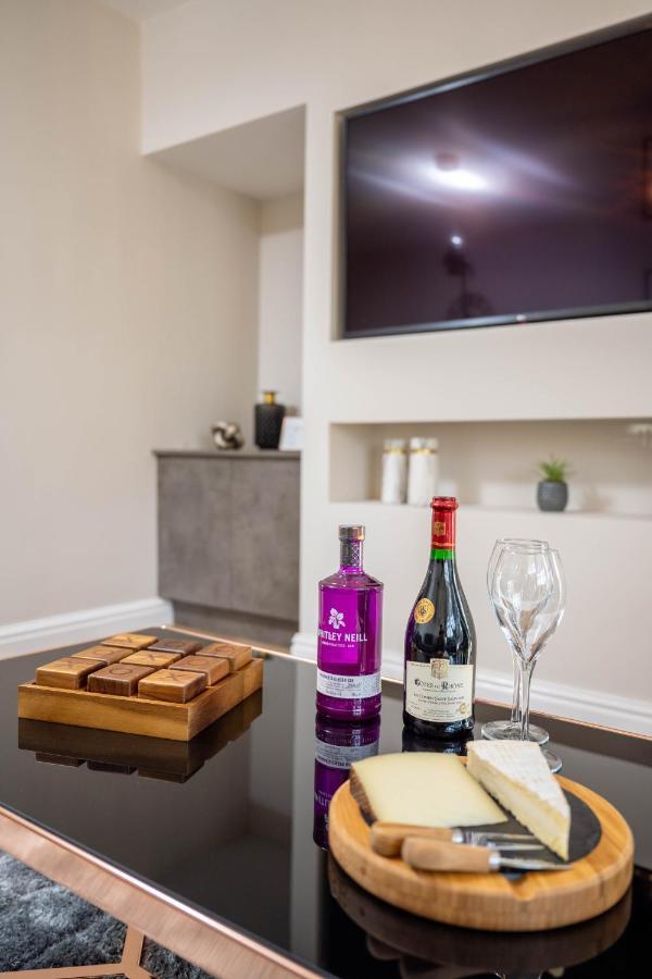 The Oaklands - Luxury Spacious 6-Bed, Near Solihull, Birmingham City, Jlr, Nec, Airport, Resorts World, Hs2 المظهر الخارجي الصورة