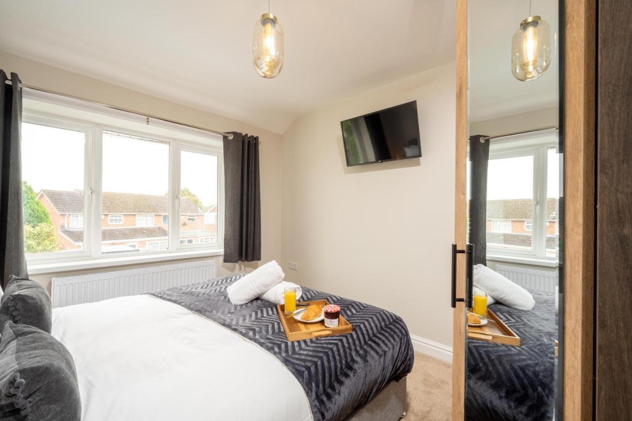 The Oaklands - Luxury Spacious 6-Bed, Near Solihull, Birmingham City, Jlr, Nec, Airport, Resorts World, Hs2 المظهر الخارجي الصورة